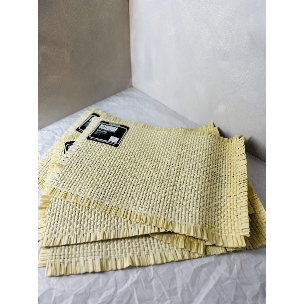 Vtg Faux Raffia Viscose Placemats Set 4 Neutral Woven Look Washable